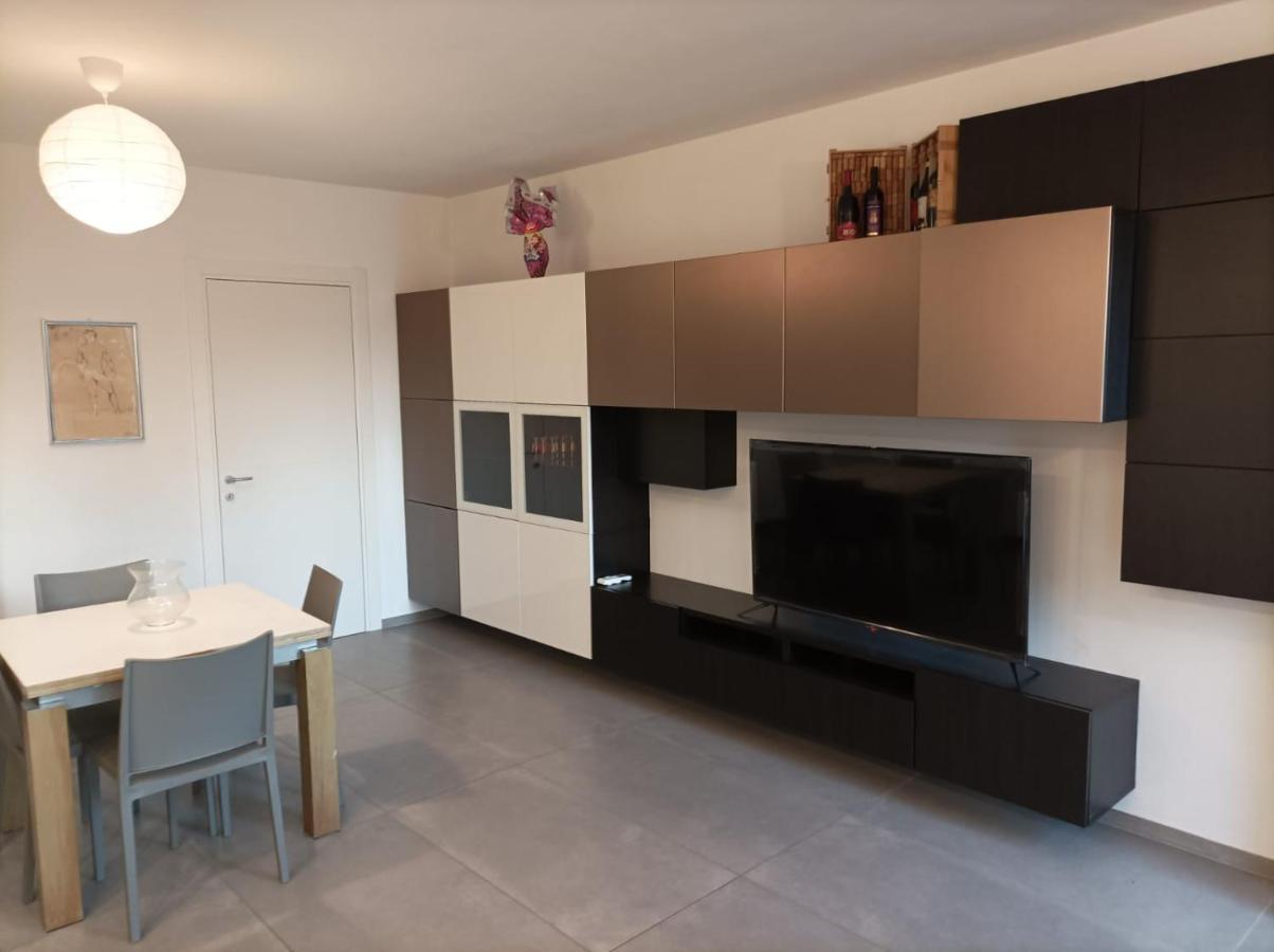Appartamento Caky'S House Desenzano del Garda Esterno foto