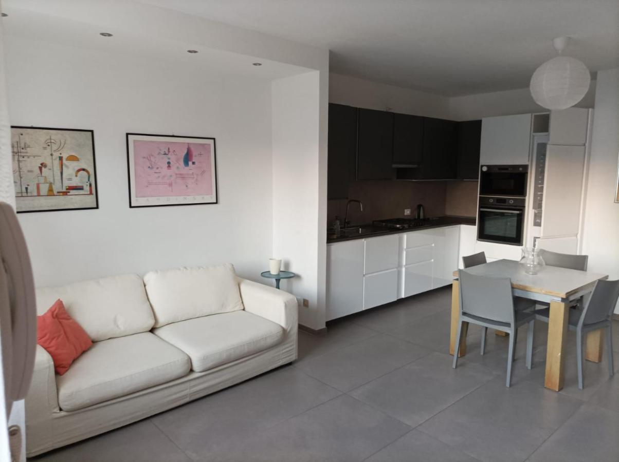 Appartamento Caky'S House Desenzano del Garda Esterno foto
